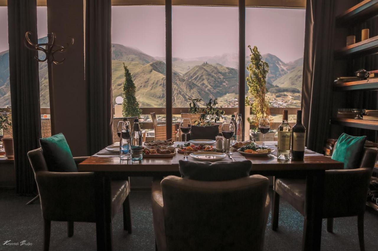 Alpine Lounge Boutique Hotel カズベギ エクステリア 写真