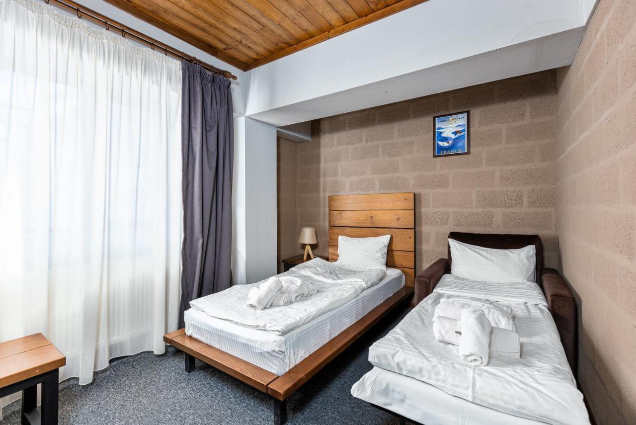 Alpine Lounge Boutique Hotel カズベギ エクステリア 写真