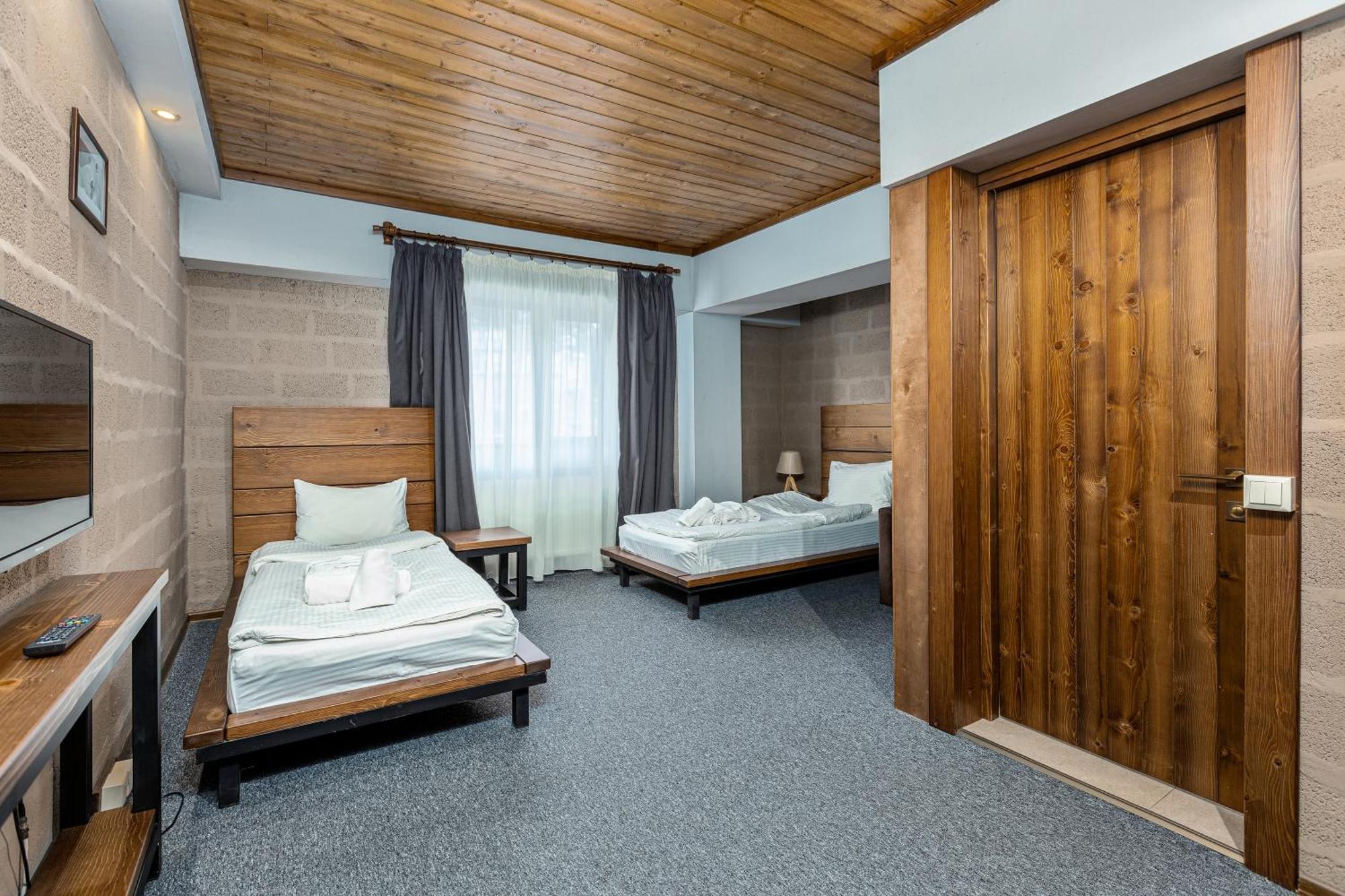 Alpine Lounge Boutique Hotel カズベギ 部屋 写真