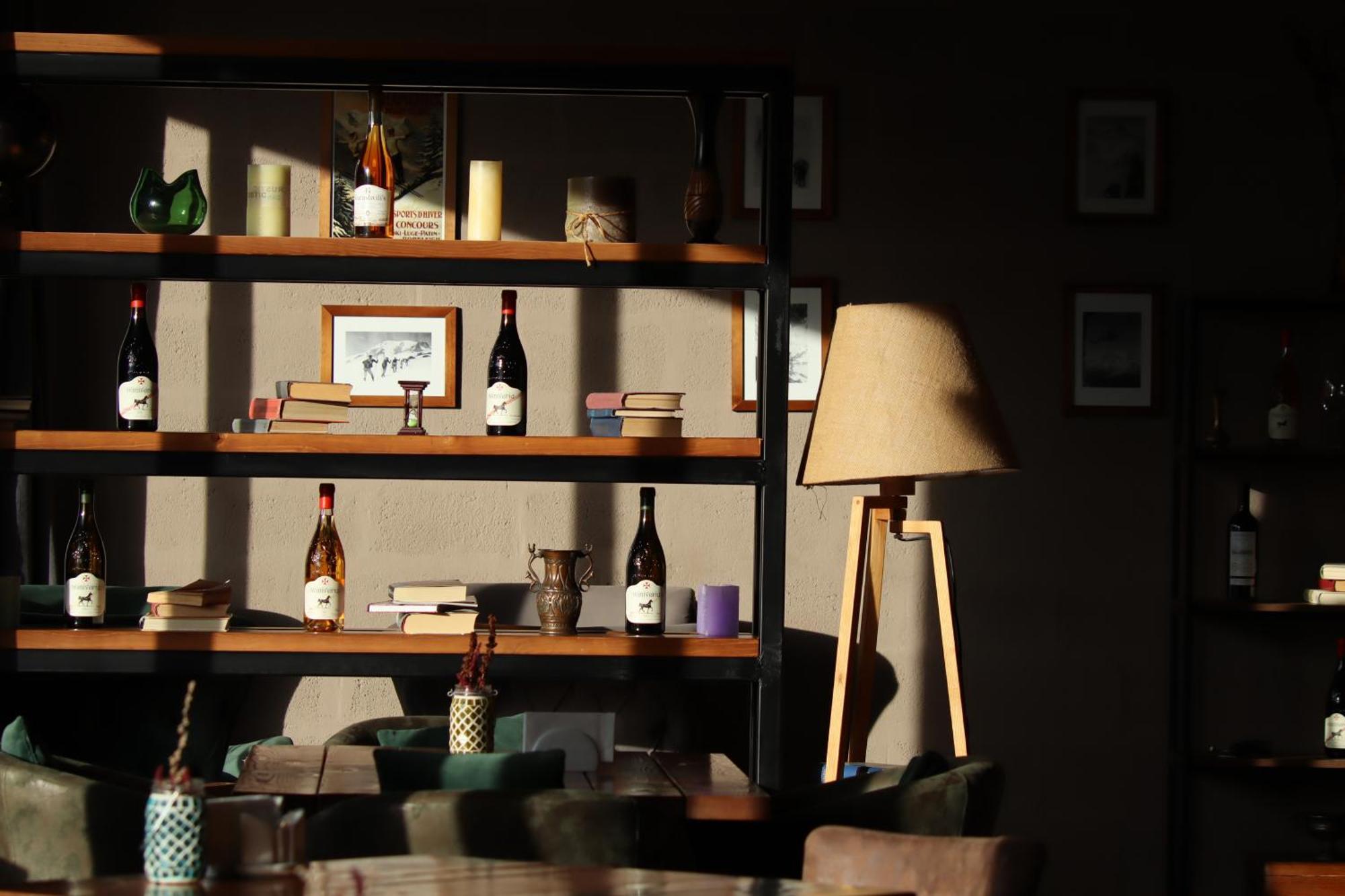 Alpine Lounge Boutique Hotel カズベギ エクステリア 写真